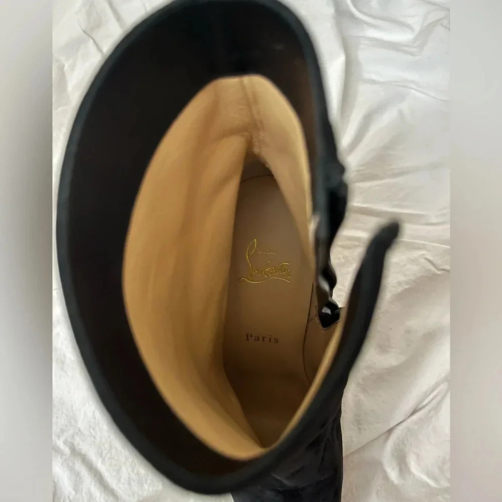 New Christian Louboutin Condora 85 Suede Black Heel Ankle Zip Up Bootie, Size 40 - Picture 5 of 6